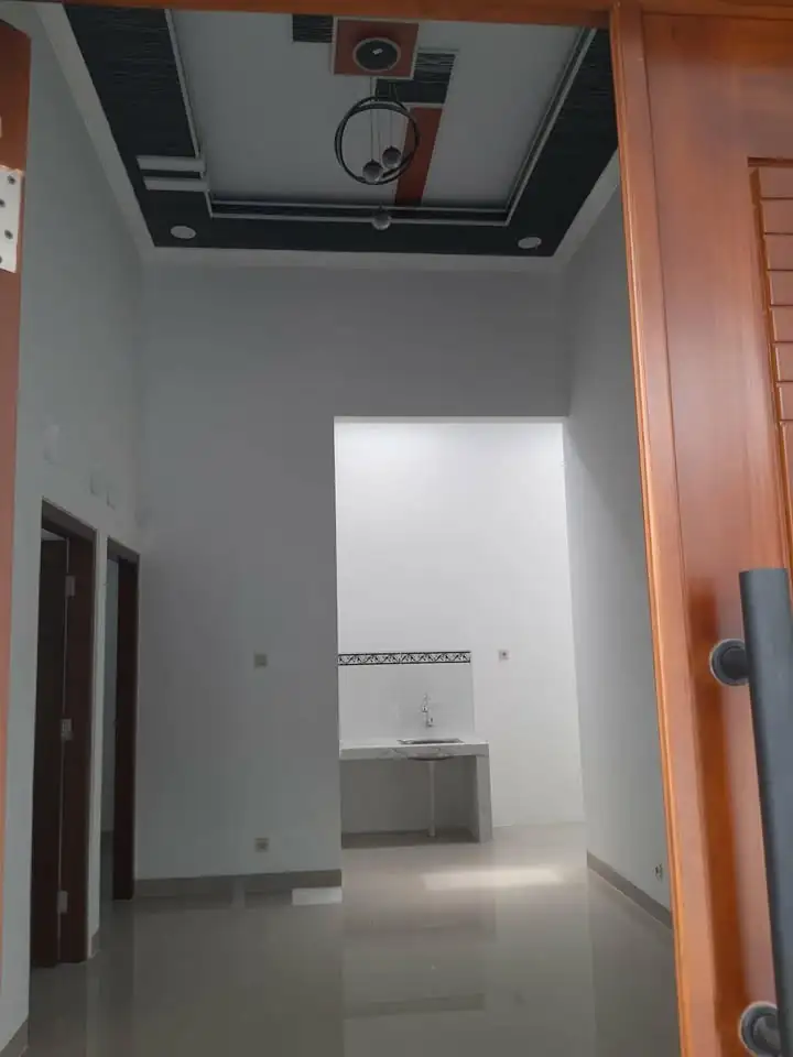 RUMAH CANTIK ESTETIS ELEGAN