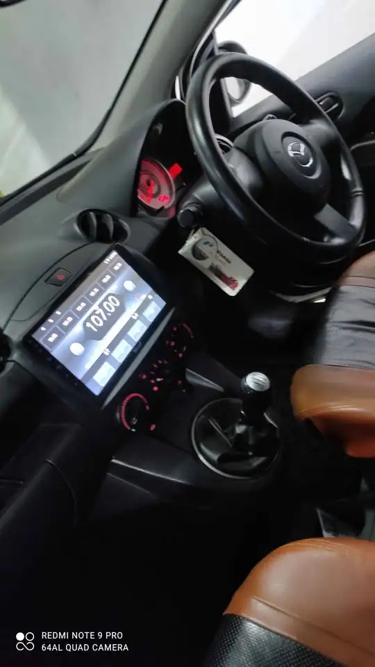 2010 Mazda 2 manual pajak ON siap pakai
