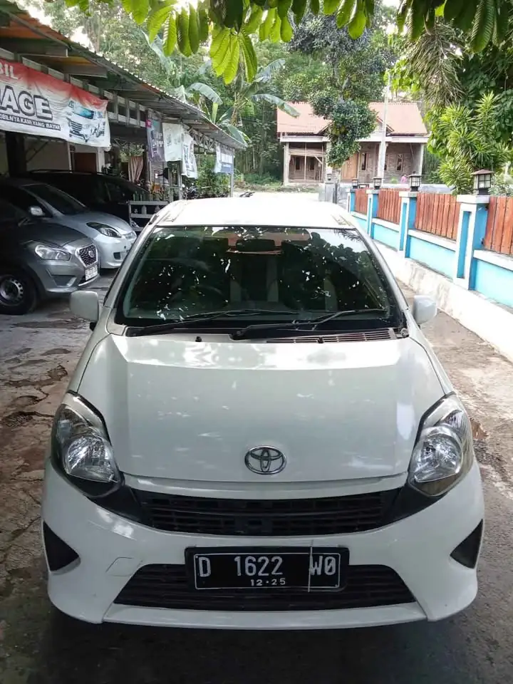 2013 Toyota agya