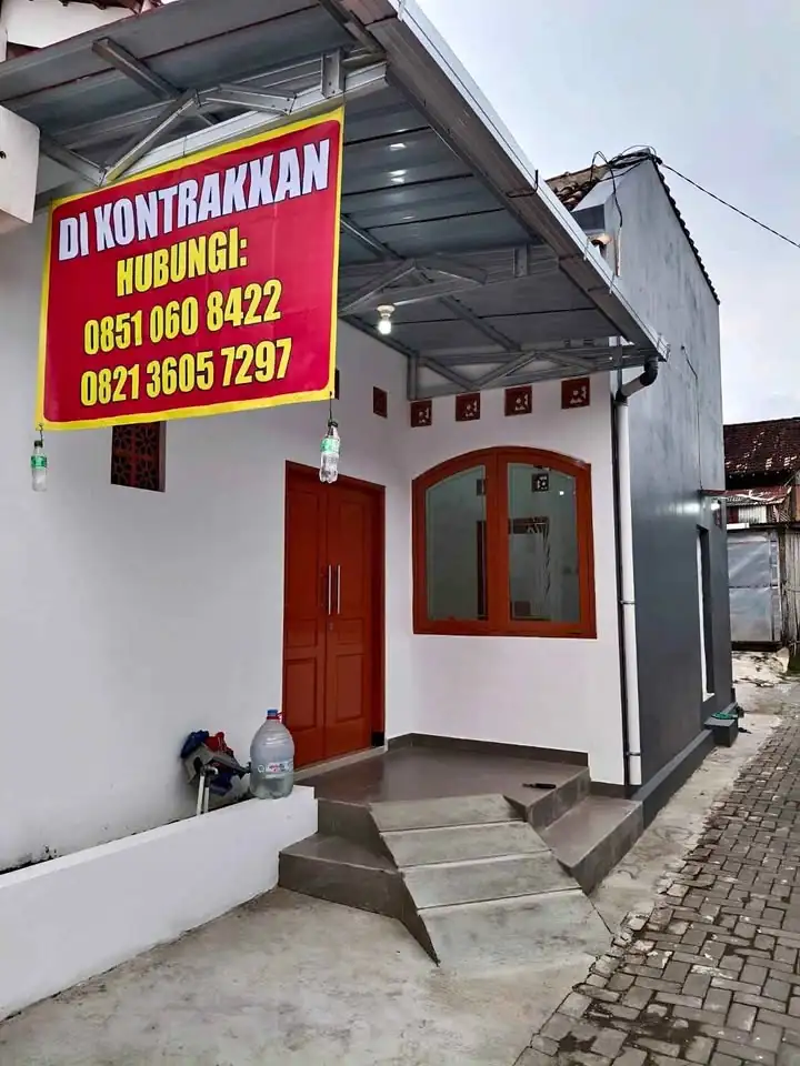 Ruang Pribadi Disewakan 1 tahun