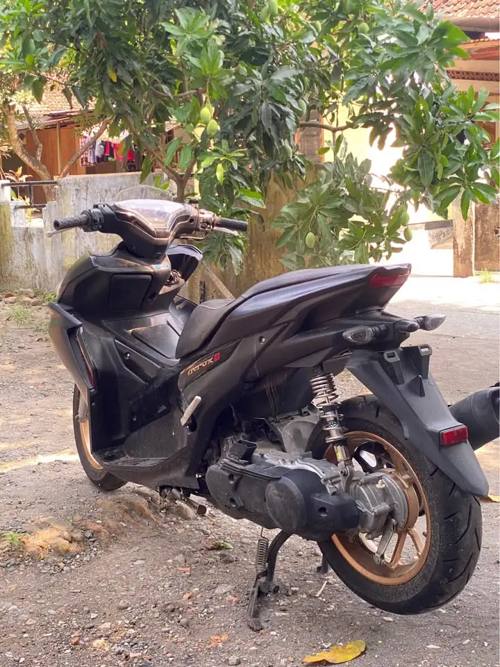 Yamaha Aerox FS tahun 2022