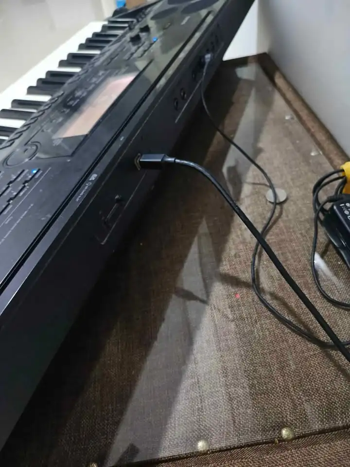 Dijual santai Keyboard casio CTK-7000