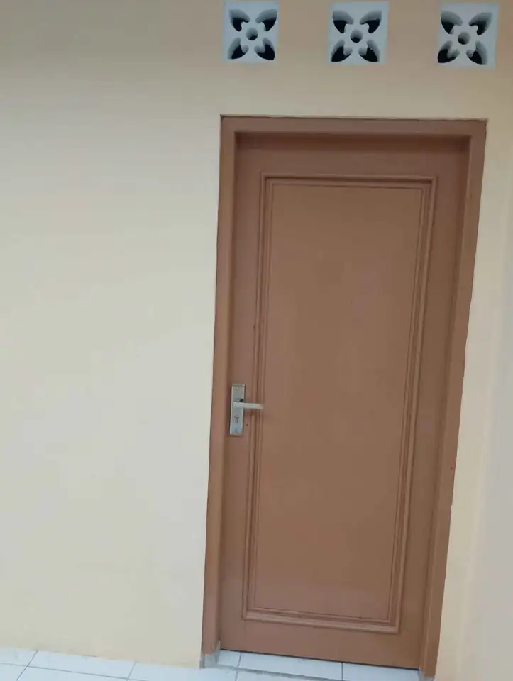 Disewakan kos2an 6 unit kamar mandi dalam