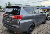 Kijang Innova Reborn V At 2016 solar