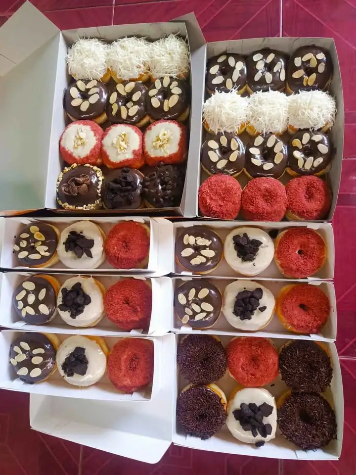 Pizza,donat,bolu ketan hitam