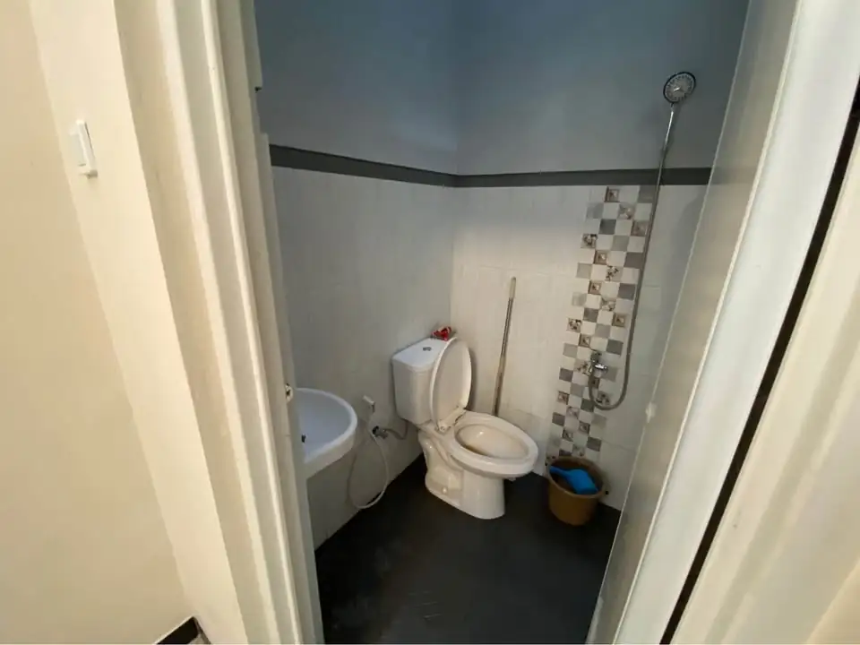 2 KT 1 Kamar Mandi – Rumah