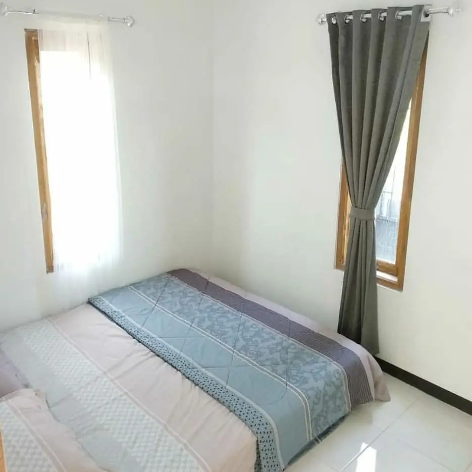 Rumah Kontrakan Paviliun SISA 1 UNIT