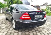 2002 Mercedes-Benz c-class
