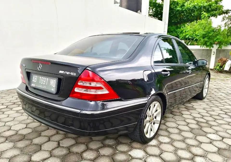 2002 Mercedes-Benz c-class