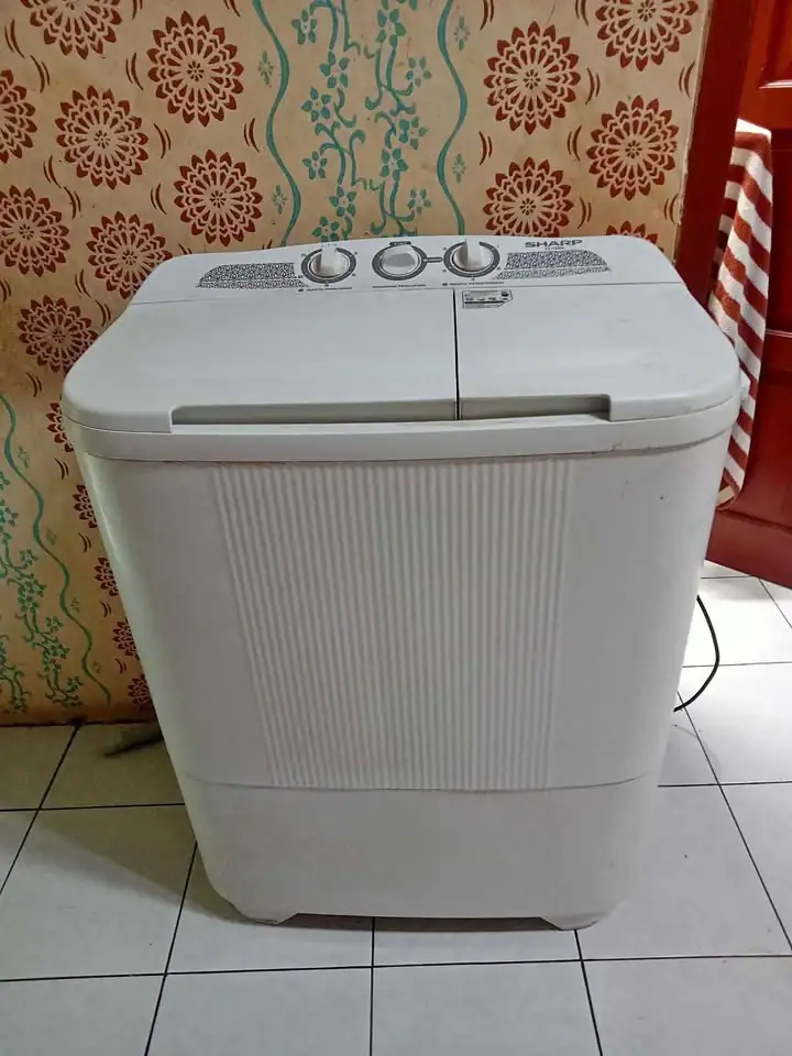 Mesin cuci Sharp kapasitas 6, 5 kg
