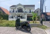 Rumah mewah Karanganyar Kota