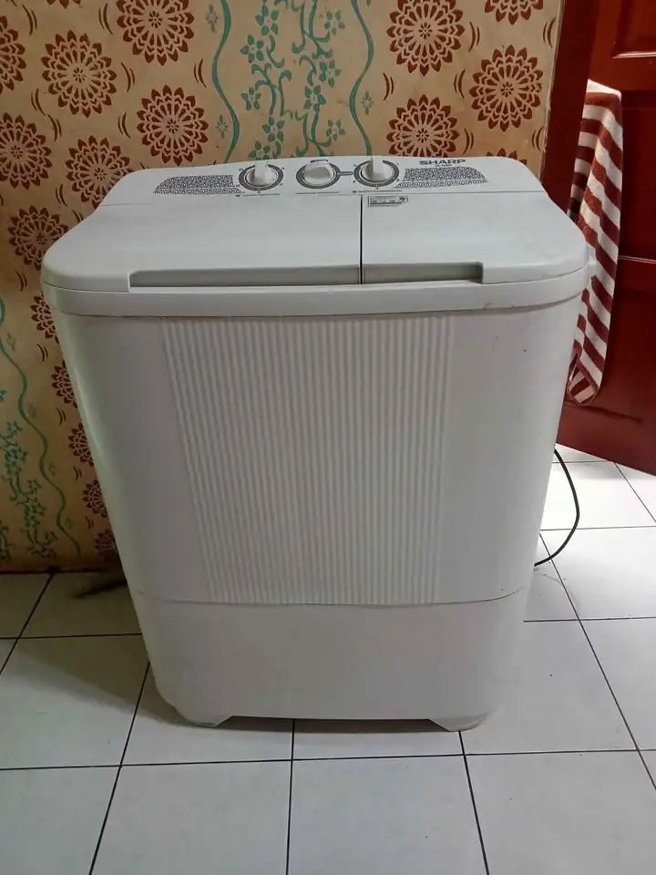 Mesin cuci Sharp kapasitas 6, 5 kg
