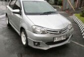 Etios 2013 G manual Toyota city car