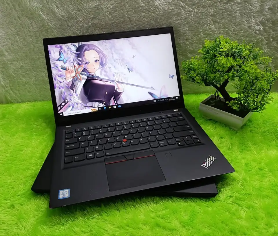 Lenovo Thinkpad T490s Core i7 Gen 8 Ram 32GB SSD 512GB