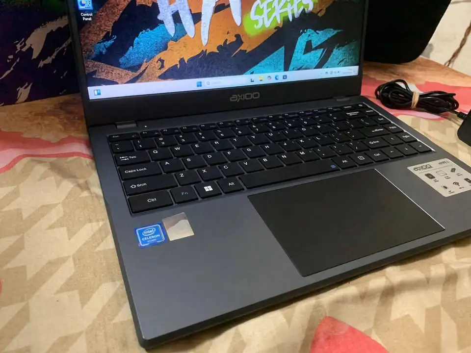 Laptop Axioo Hype 1 Processor Celeron N4020 1,1GHz