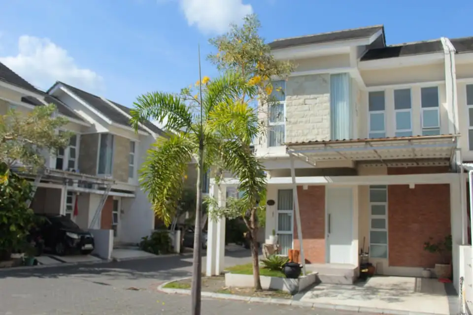 Rumah 3 Kamar Tidur 2 Kamar mandi