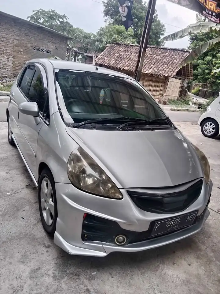Jual honda jazz 2006 metic