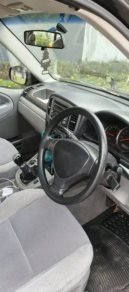 Dijual Suzuki Escudo Tahun 2004