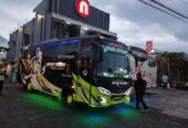 2025 Isuzu bus medium seat 35
