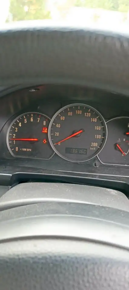 Dijual Suzuki Escudo Tahun 2004