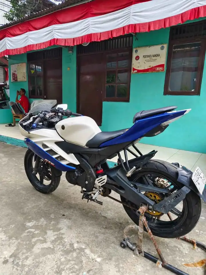 Motor Yamaha R15 2015 Plat DKI
