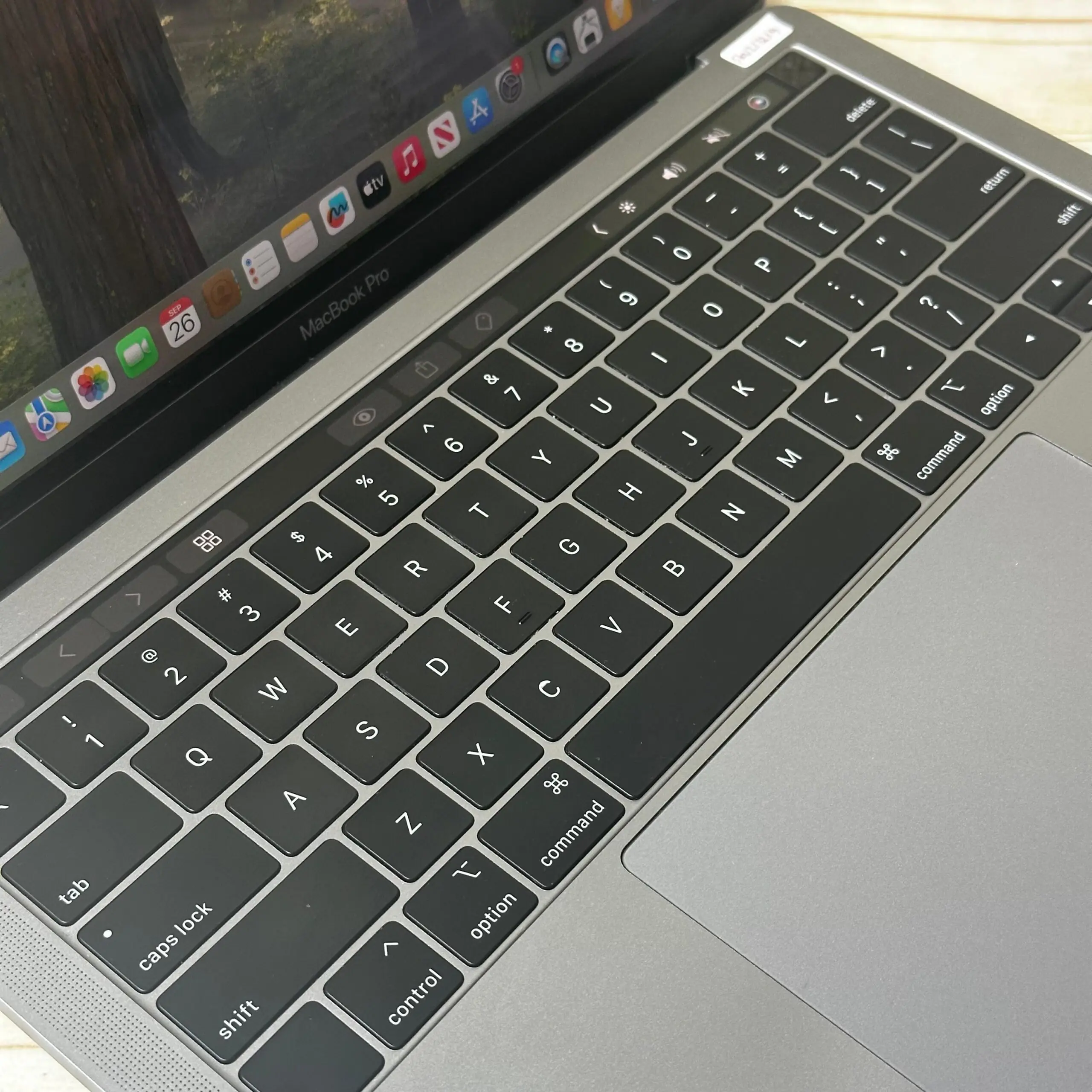 MacBook Pro 13” 2019 Intel Core i7 / 16GB RAM / 512GB SSD