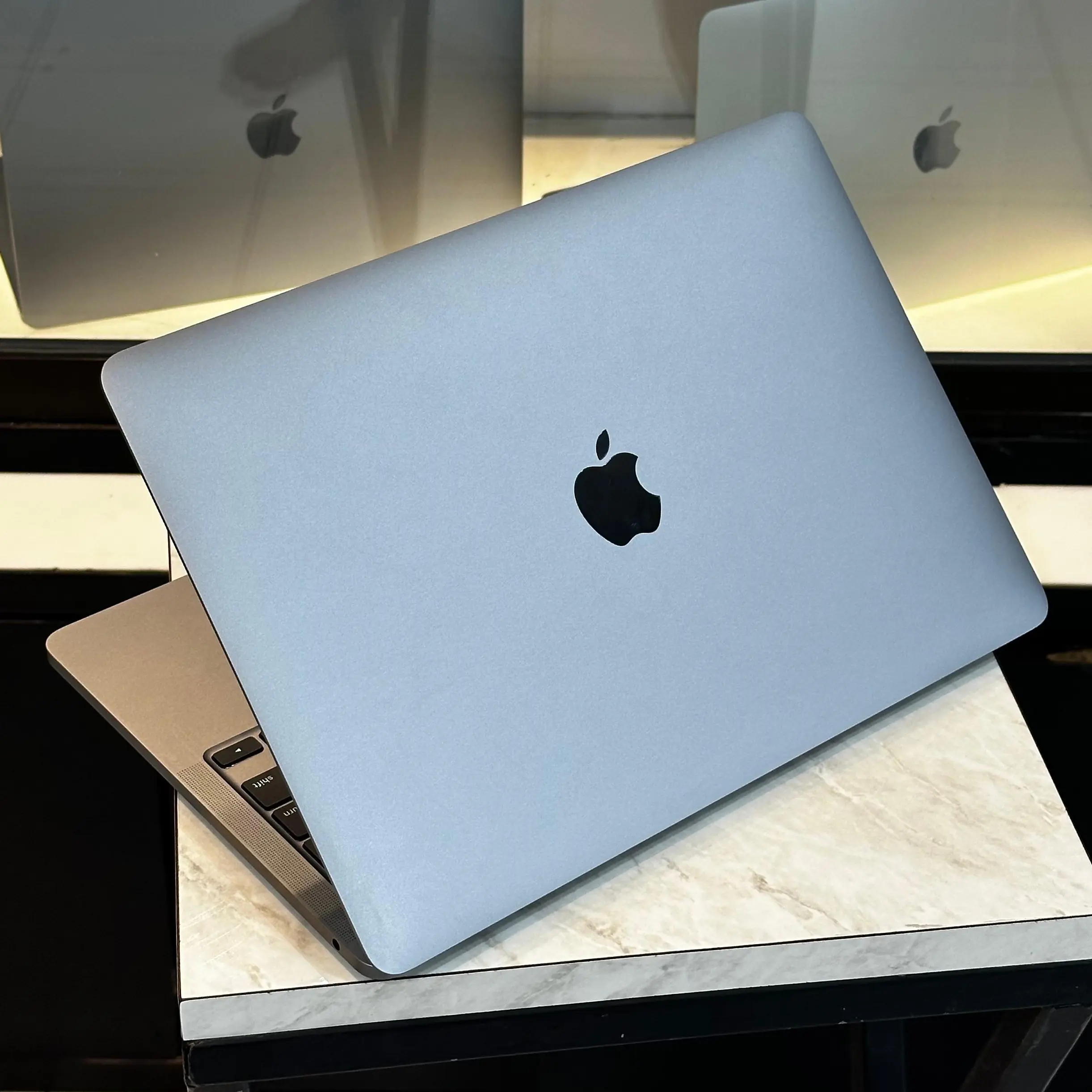 MacBook Pro 13” M1 2020 – 16GB / 512GB SSD | Mulus & Siap Pakai