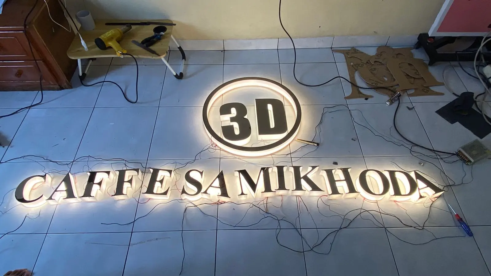 HURUF TIMBUL AKRILIK LAMPU