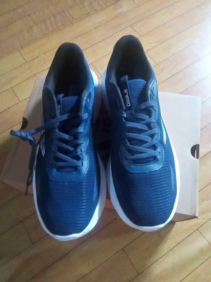 Jual cepat sepatu desle ukuran 42