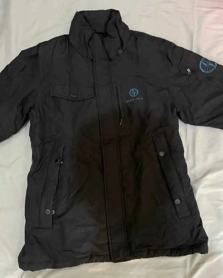 Jaket parasut