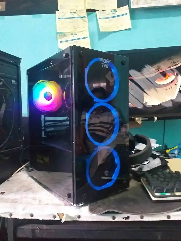 JUAL CEPAT PC AMD RYZEN 5 2400G VEGA 11 SSD 120GB HDD 1TB NO MINUS