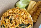 Nasi ayam suwir kemangi tahu tempe