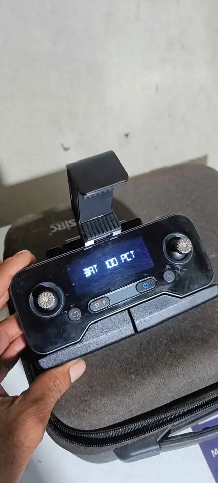 Di jual Drone sjrc f11s 4 k pro v2 3 km Mulus normal