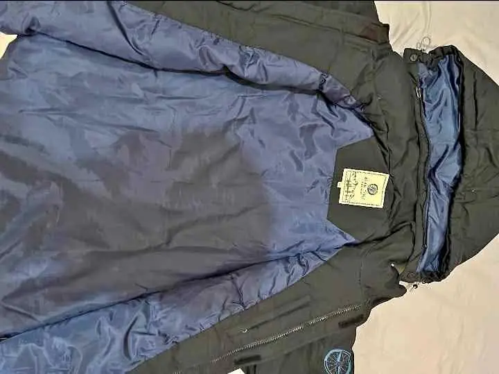Jaket parasut