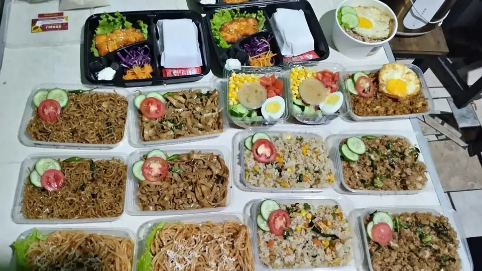 Ready Makanan Serba 10 ribu