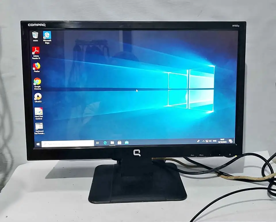 LCD Monitor Compaq 19 Inchi