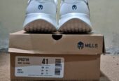 Sepatu running Mils ukuran 41