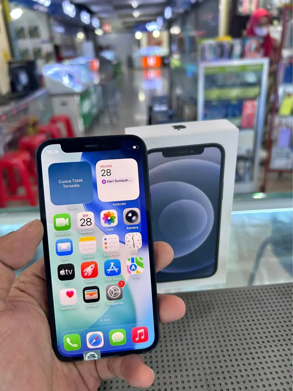 Iphone 12 Mini 64 GB IBOX (Black) Mulus Fullset Joss😍