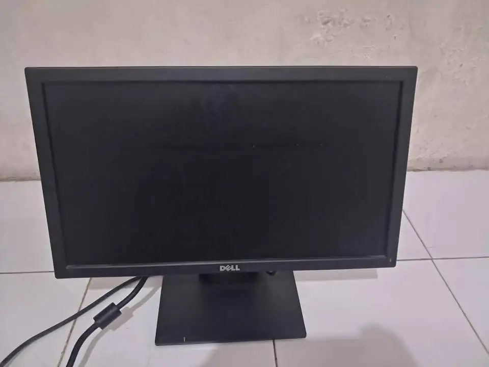 Led monitor 20 inc merk DELL MULUS