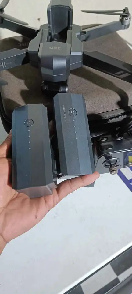 Di jual Drone sjrc f11s 4 k pro v2 3 km Mulus normal