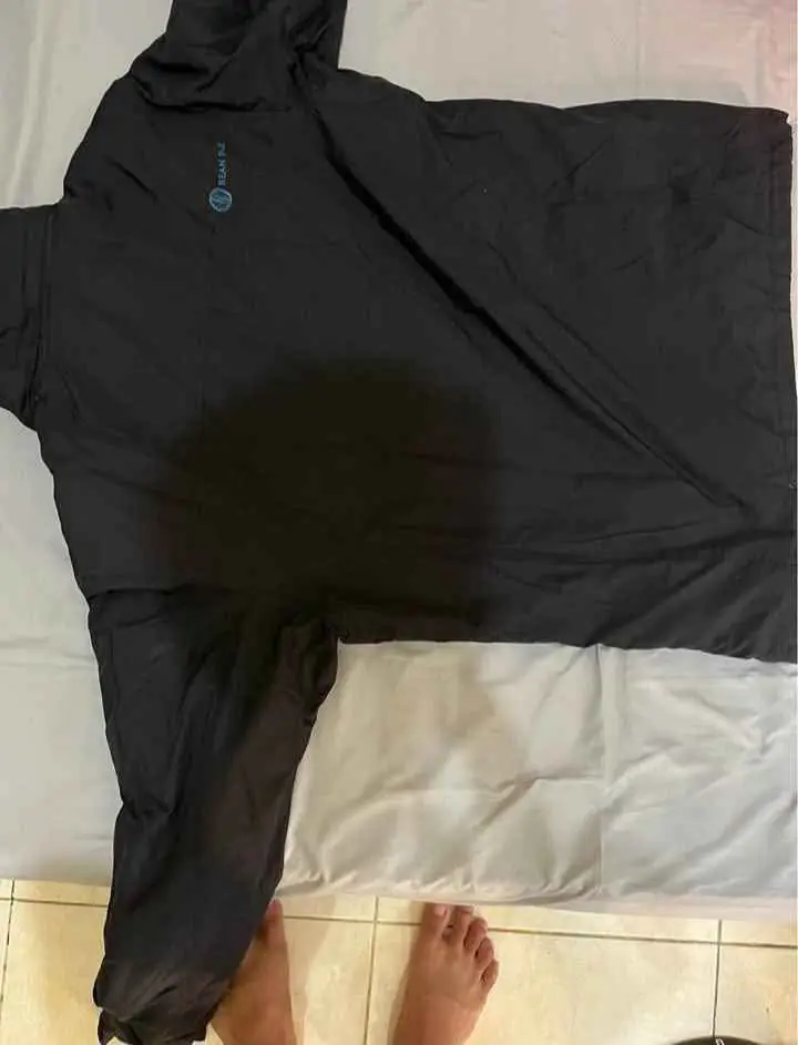 Jaket parasut