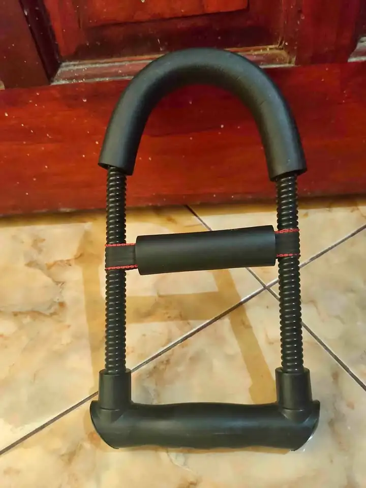 Alat olahraga latihan pergelangan tangan (bekas)