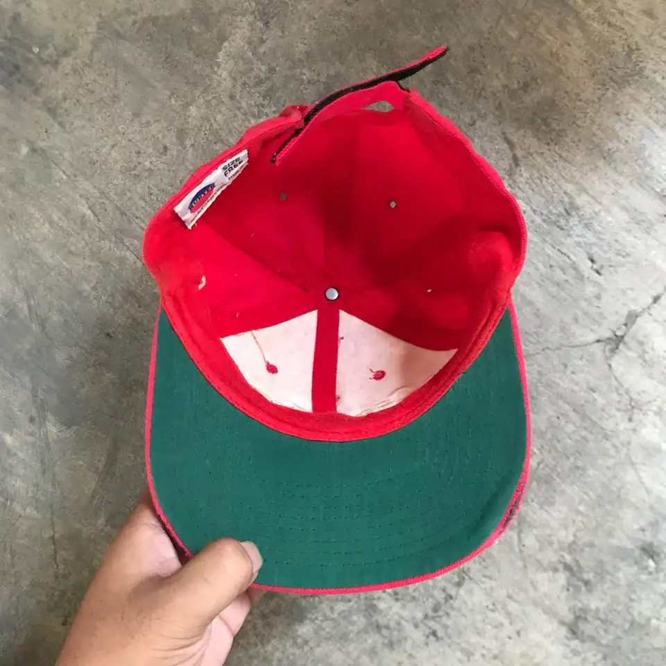 Topi vintage Sean john merah