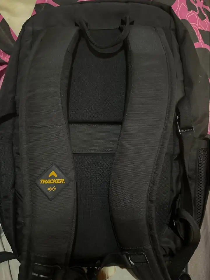 Dijual TAS TRACKER HITAM Unisex