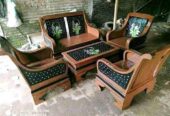 Furniture kursi bahan kayu jati dan mahoni
