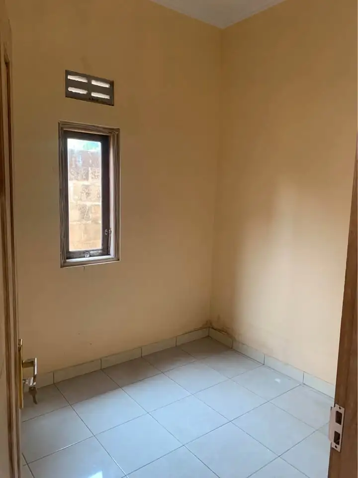 2 KT 1 Kamar Mandi – Rumah