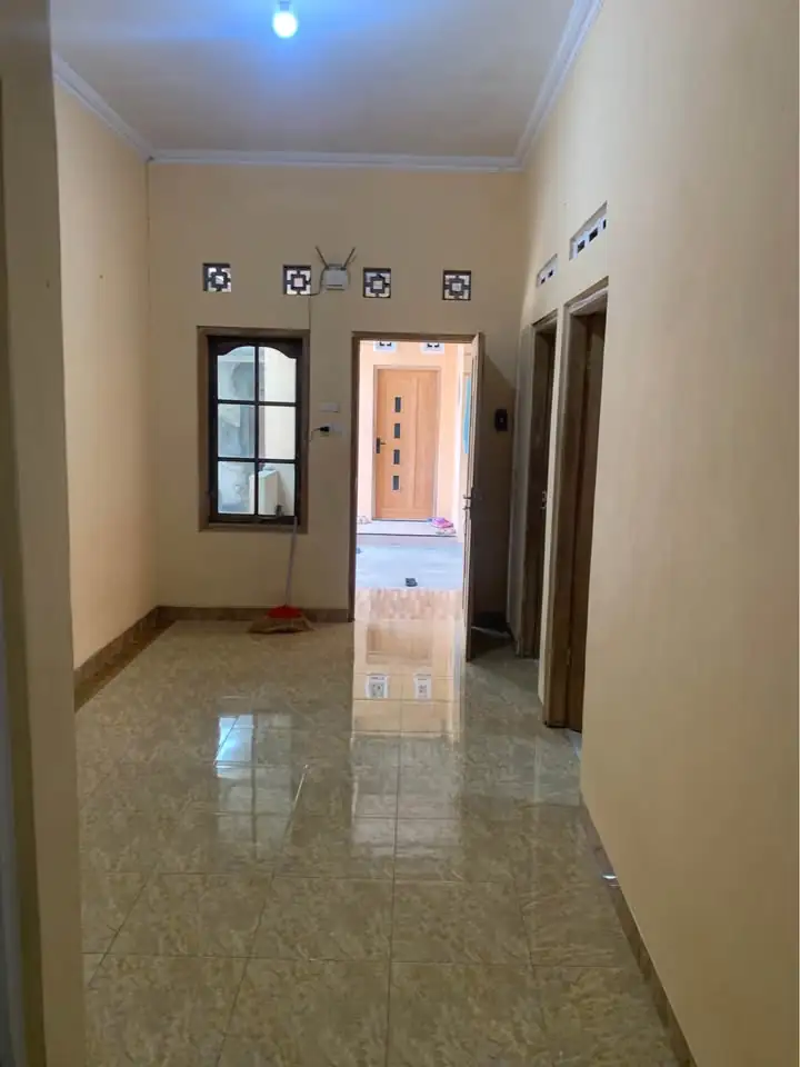 2 KT 1 Kamar Mandi – Rumah