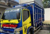 2013 Mitsubishi super truck canter