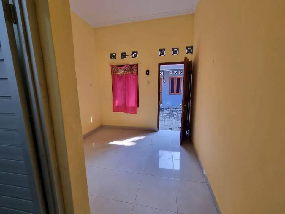 1 Kamar Tidur 1 Kamar Mandi – Rumah