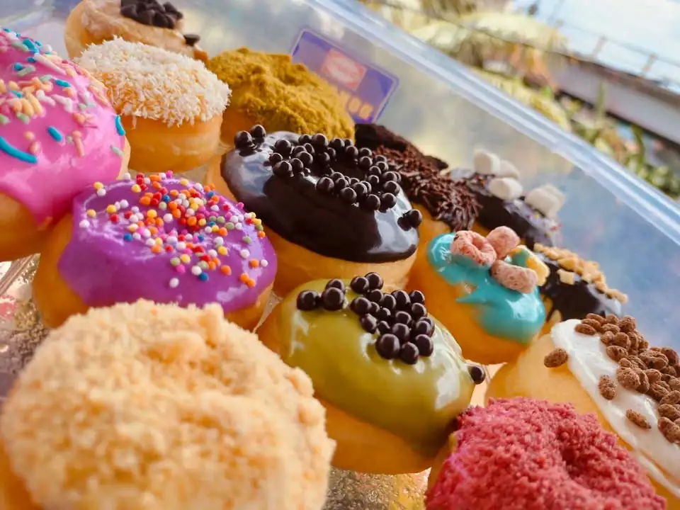 DONAT aneka varian dan topping